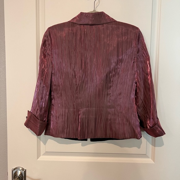 J.R. Nights by Carol Lin Lined Jacket and She’ll - Picture 8 of 10